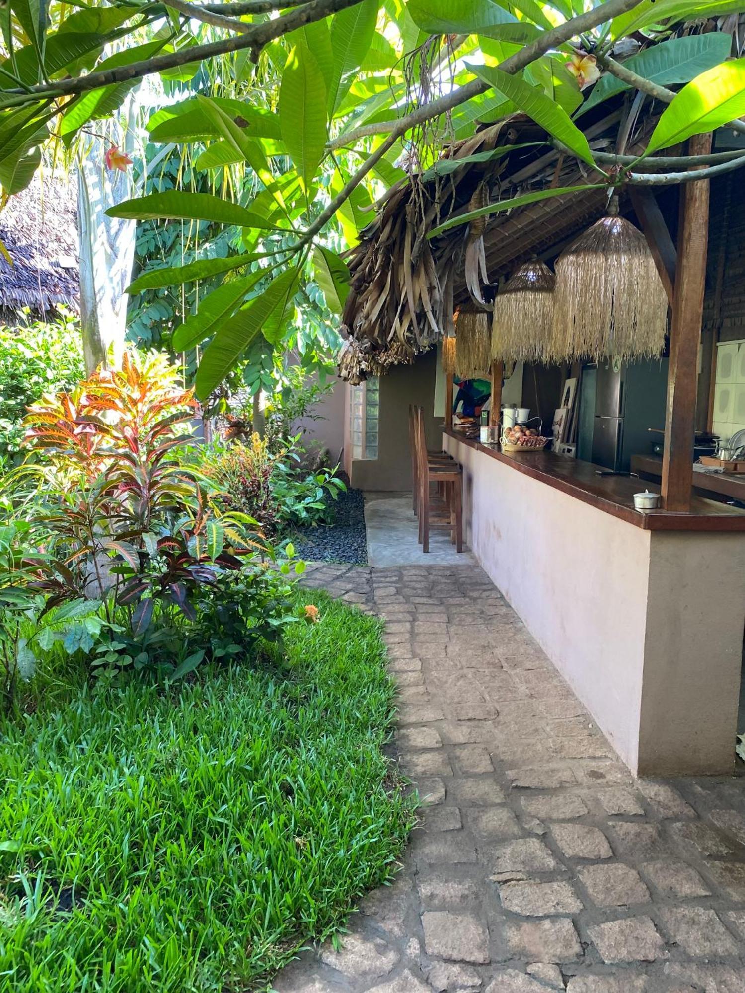 Hotel La Perle Rare De Nosy Be Ambatoloaka  Exterior foto